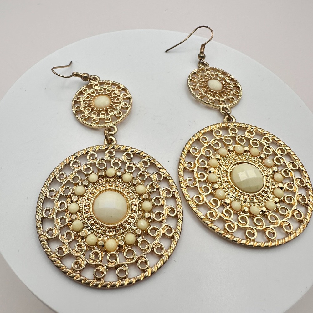 Vintage Gold Filigree Dangle Earrings Cream Faux Cabochon Boho Y2K